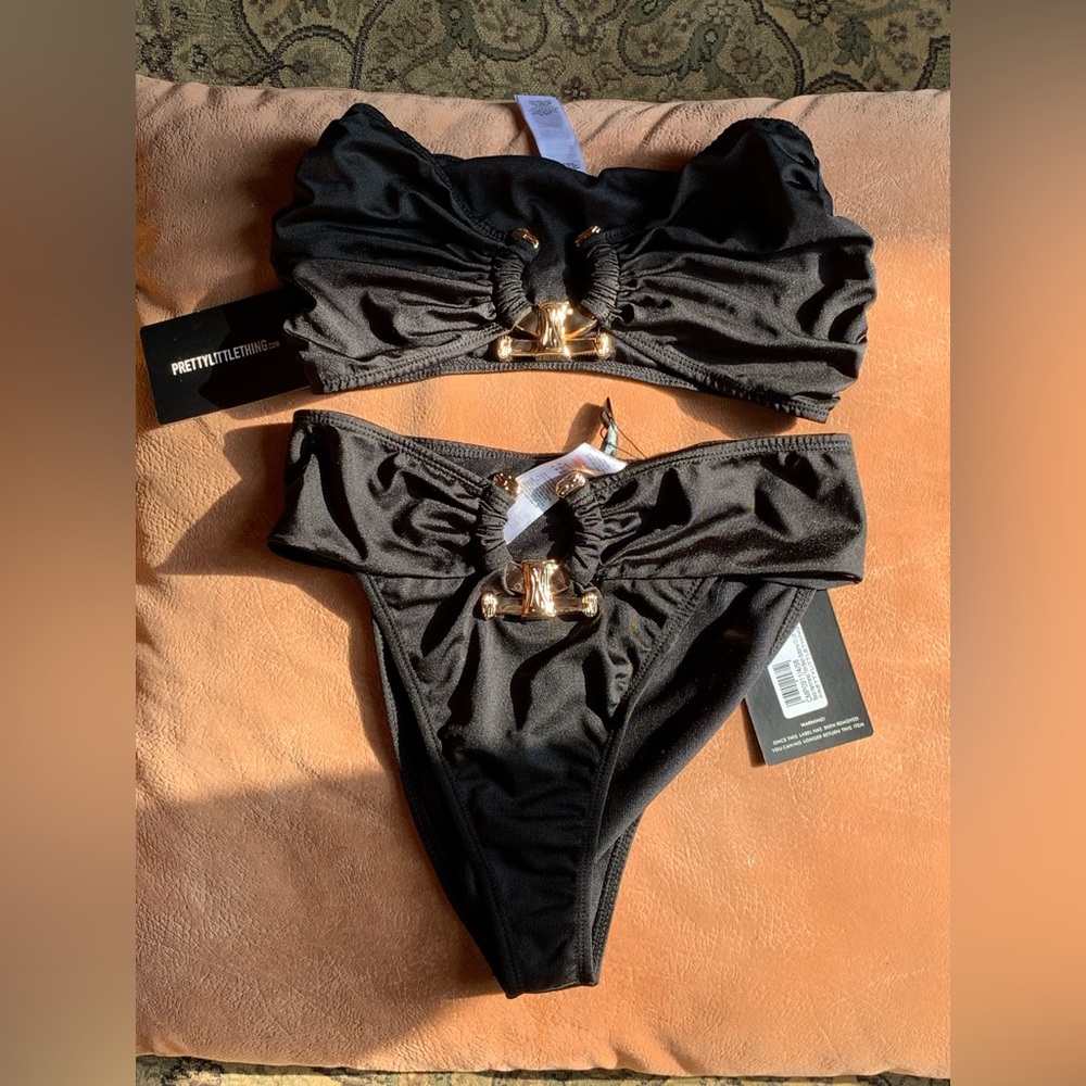 Pretty Little Thing - Black Hammered Trim Bikini new with tags